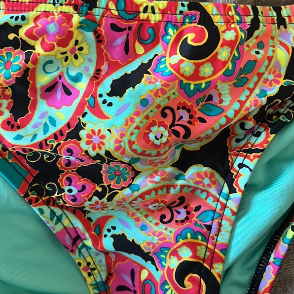 Laundry by Shelli Segal Paisley Bikini Bottom - Picture 5 of 9